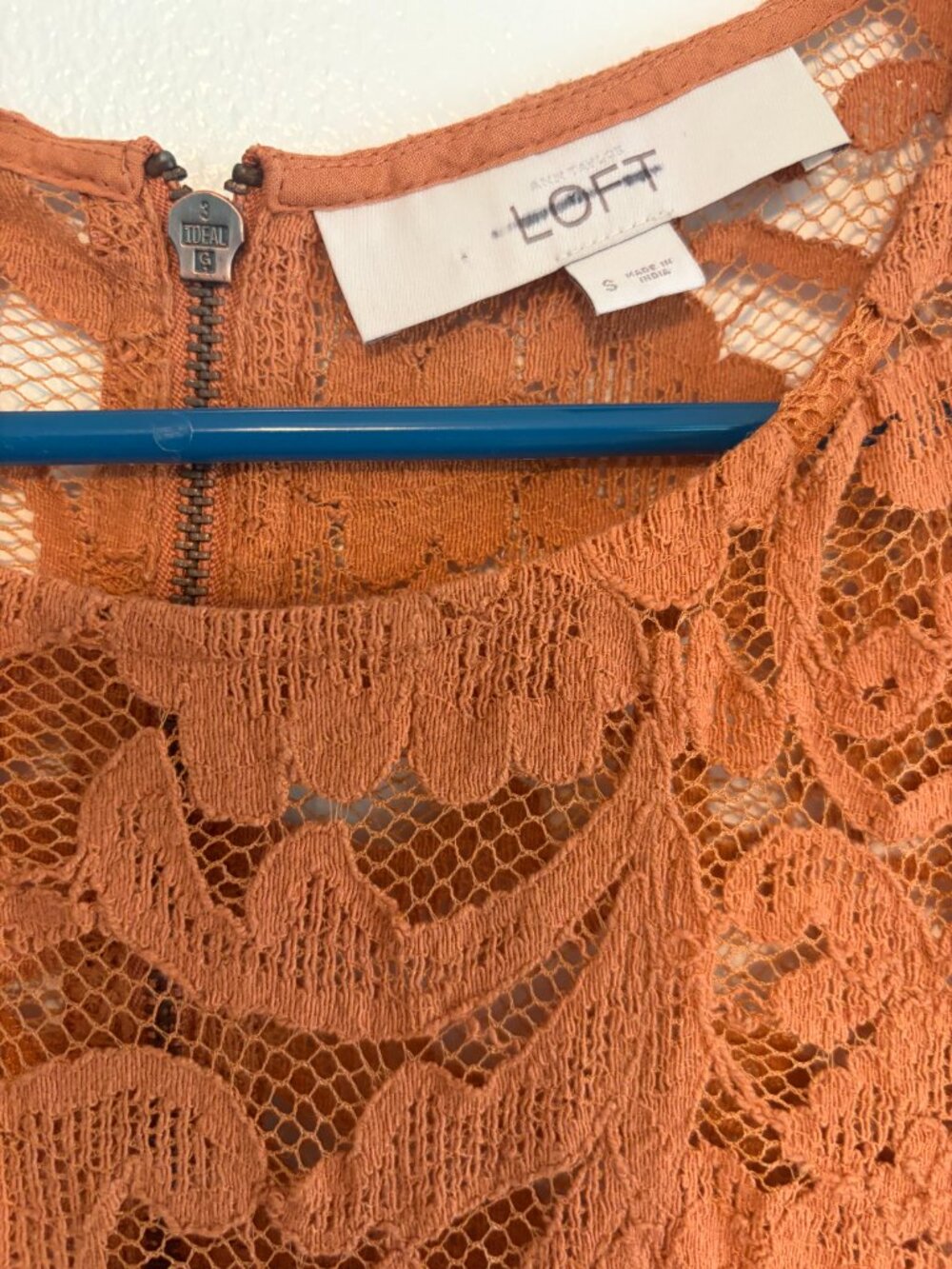 LOFT Rust Brown Lace Top - Picture 2 of 2
